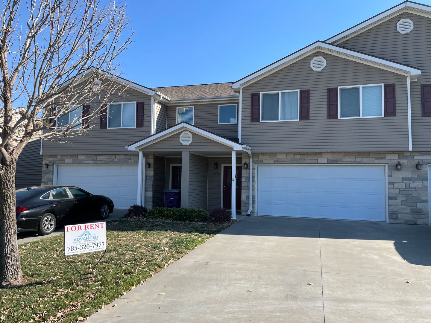 West Side Townhome - Close to Ft. Riley - AVAILABLE JULY 1