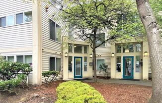 1 bed, 1 bath, 628 sqft, $1,625, Unit 236