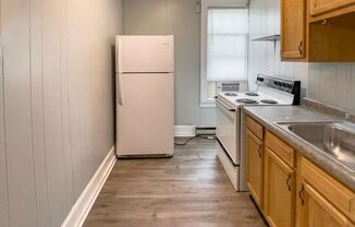 1 bed, 1 bath, 461 sqft, $650, Unit 216D