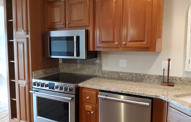 Unique Opportunity to Lease 2 Bed Lower Unit in Executive Home Utilities Included Quick Access to High Tech & Country Setting