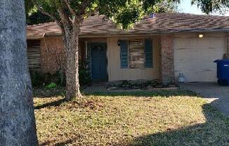 425 Vega Dr