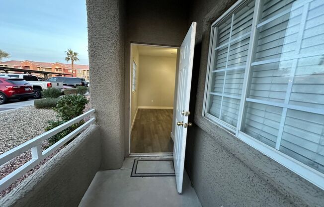 3 beds, 2 baths, $1,400, Unit # 1172
