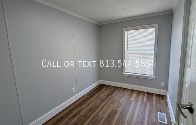 11512 LEANNE LN