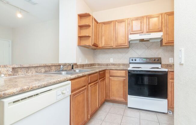 2 beds, 2 baths, $1,795