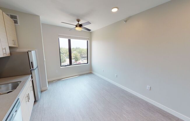 Studio, 1 bath, 330 sqft, $890, Unit 2530-430