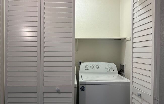 2 beds, 2 baths, 986 sqft, $2,785, Unit 706