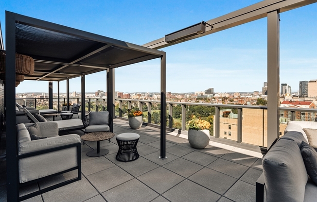 Studio, 1 bath, 537 sqft, $3,900, Unit 301