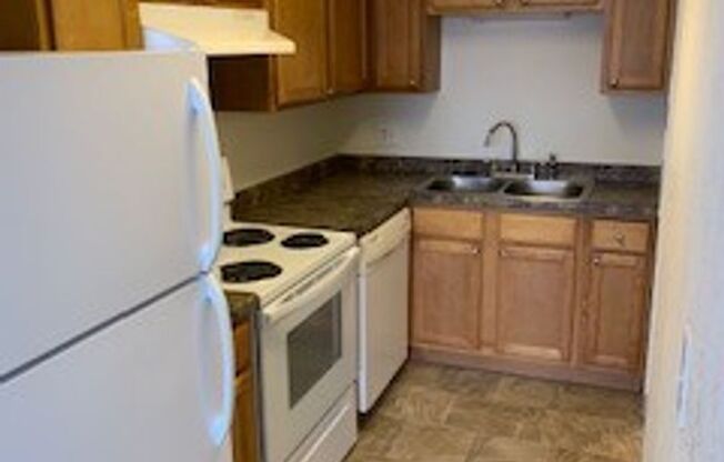 Creek Terrace Apartments