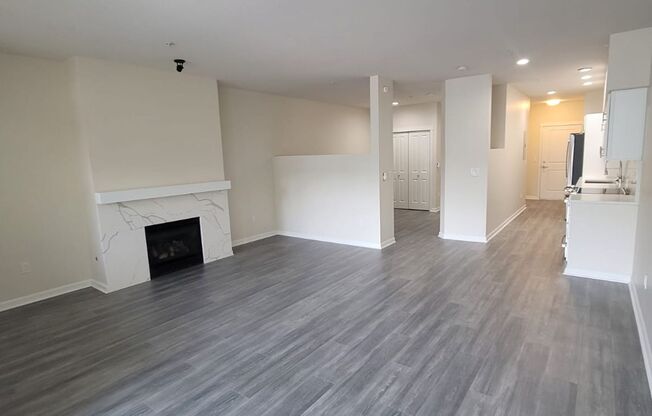Main Place Apartments