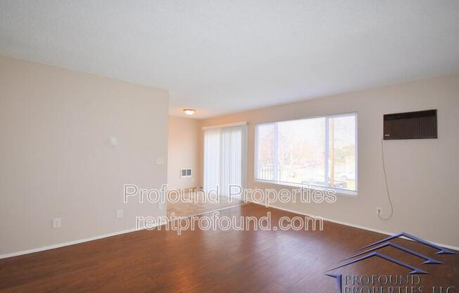702 NE 99 AVE