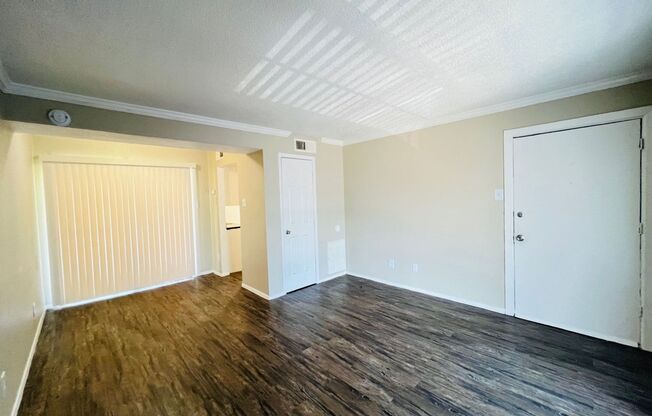 1 bed, 1 bath, 600 sqft, $1,150, Unit 1-219