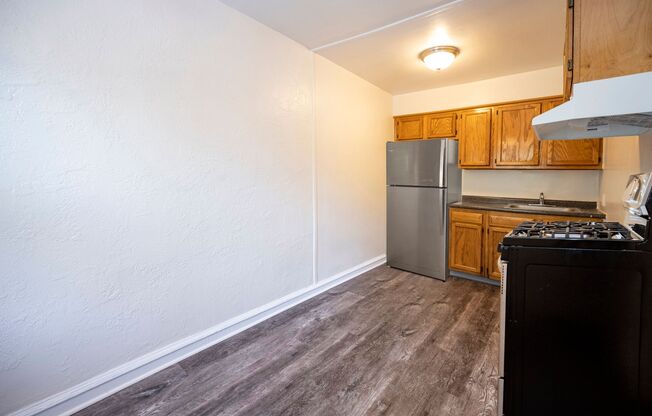 2 beds, 1 bath, 675 sqft, $1,220, Unit 108-04D