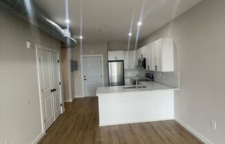 4112 Lancaster Ave