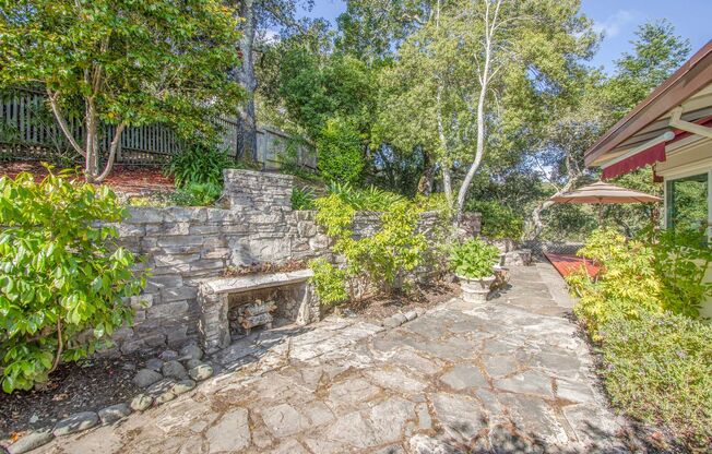 Gated 4bd/3ba Kentfield Home