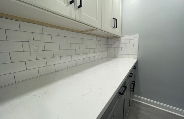 808 Willard St F11