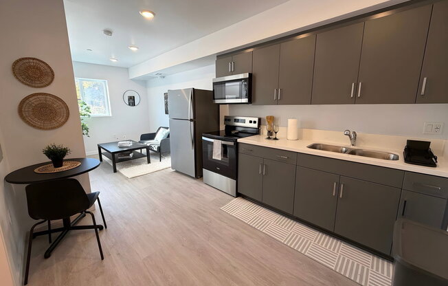 1 bed, 1 bath, 347 sqft, $1,263, Unit 103a