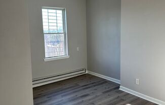 Studio, 1 bath, $850, Unit #5