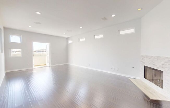 3BD/3BA Beautiful Mediterranean Home