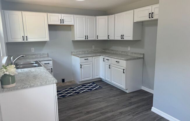 GORGEOUS 3BR/1BA Block Home! NO APPLICATION FEE!