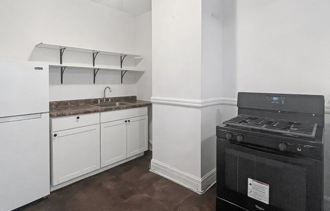 1 bed, 1 bath, 535 sqft, $995, Unit 301