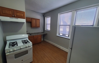 10 ABBOTTSFORD