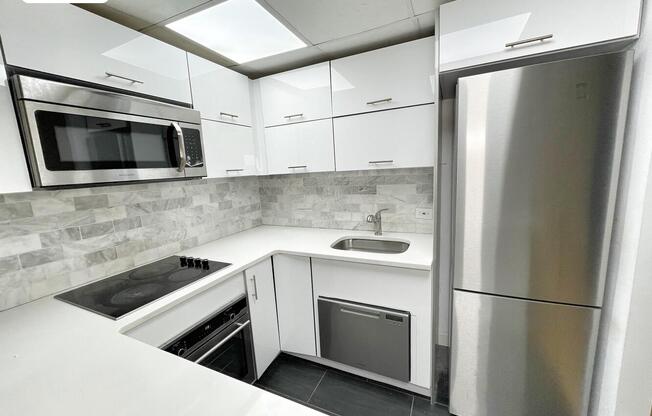 1 bed, 1 bath, 756 sqft, $4,300, Unit 10A