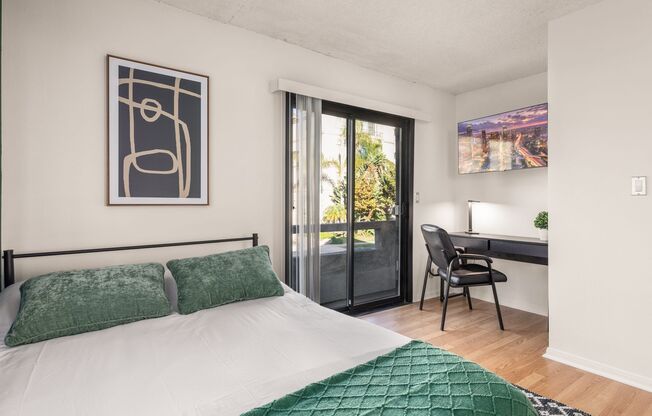 A fully furnished 4 bedroom, 2 bathroom apartment with common areas at 1823 Pelham Ave. Unit 1