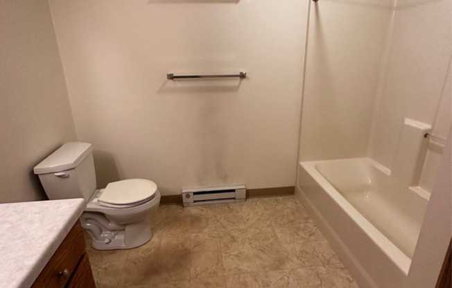 3 beds, 2 baths, 1,200 sqft, $1,425, Unit TE218X-117