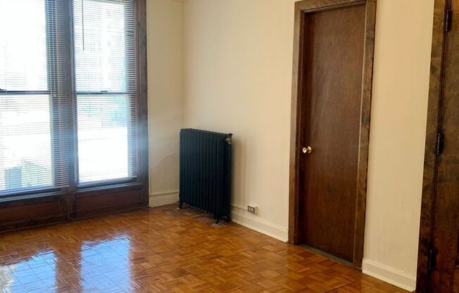 Studio, 1 bath, 300 sqft, $1,585, Unit 530-501