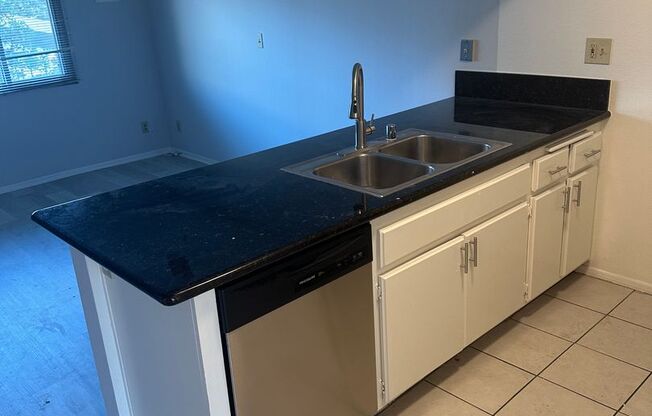 1 bed, 1 bath, $1,895, Unit 02