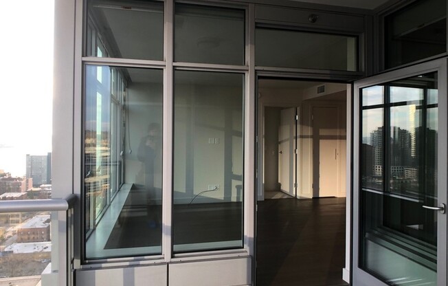 2 beds, 2 baths, $4,300, Unit Unit 2401
