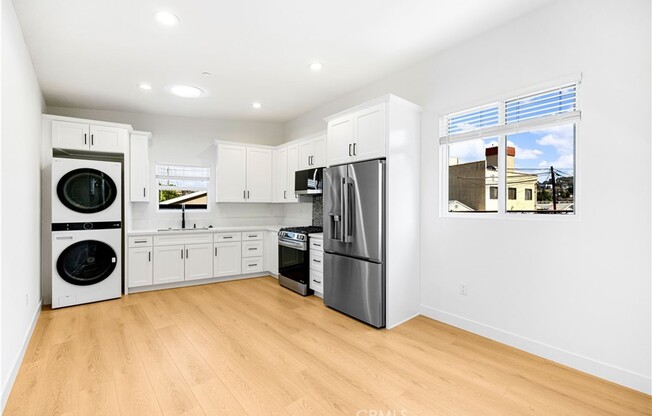 4040 SOMERS
