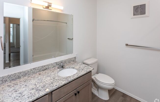 2 beds, 2 baths, 977 sqft, $1,630, Unit 321