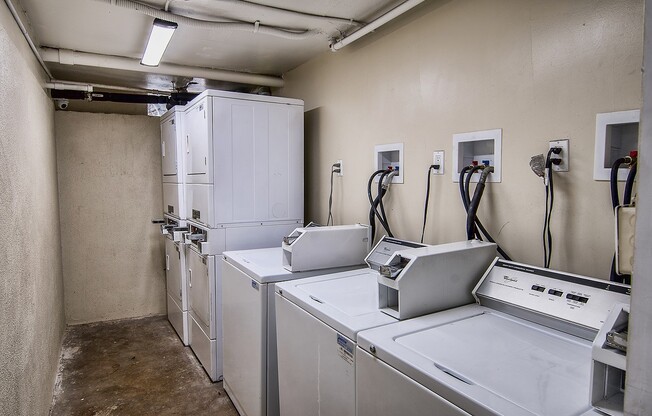 Studio, 1 bath, 164 sqft, $1,095.42, Unit 302
