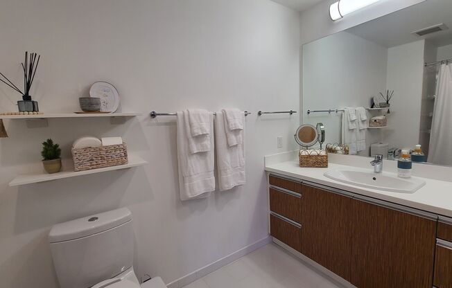 3 beds, 2 baths, $5,250, Unit # 1418