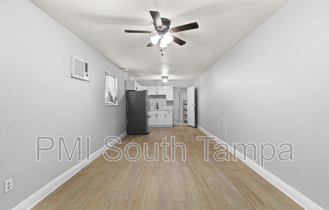 3418 W LOUIS