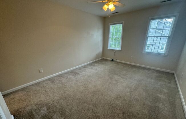 2 beds, 2.5 baths, $1,625, Unit Apt. 101