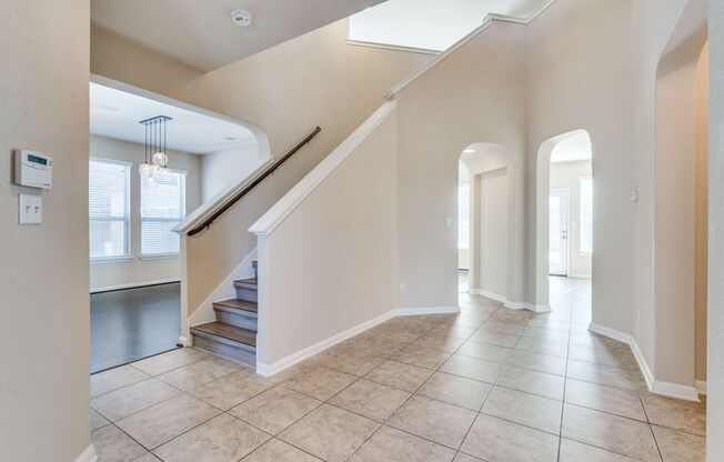 Gorgeous Home in Ledge Stone Community