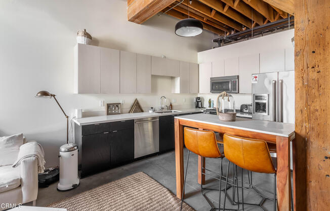 2 beds, 1.5 baths, 1,340 sqft, $4,900, Unit 108