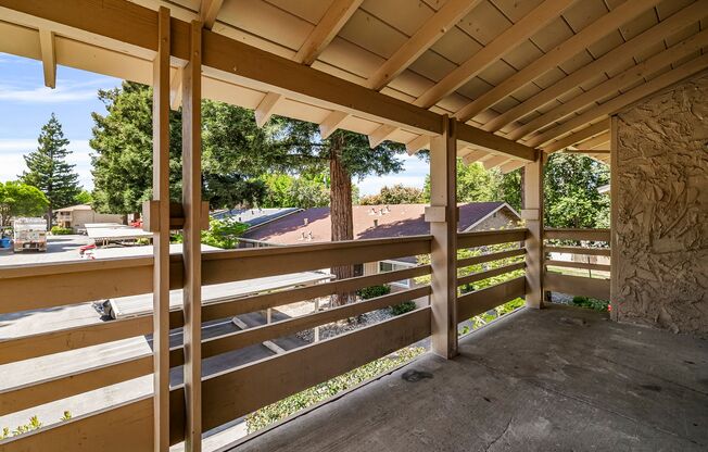 2 beds, 2 baths, 1,000 sqft, $1,575, Unit 045