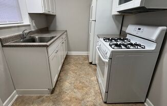 2 beds, 1 bath, 865 sqft, $1,195, Unit WP 305