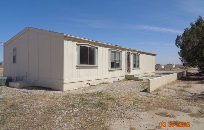 Country Living 3 bedroom 2 bathroom offering 1344 sq. ft.