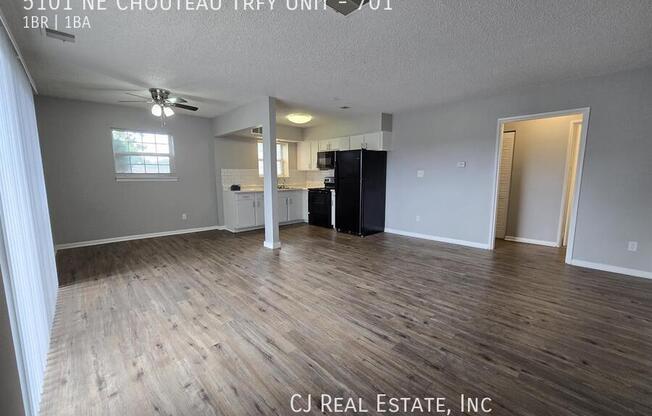 5101 NE CHOUTEAU TRFY