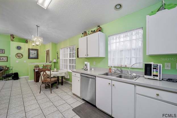 122 PARKVIEW DR