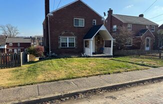 3 beds, 1 bath, $1,200