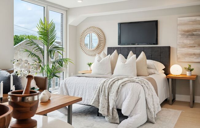 1 bed, 1 bath, 656 sqft, $1,545, Unit 208