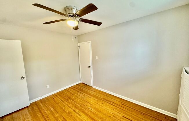 3 beds, 1 bath, $2,495