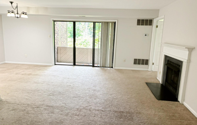805 MOUNTAINVIEW DR