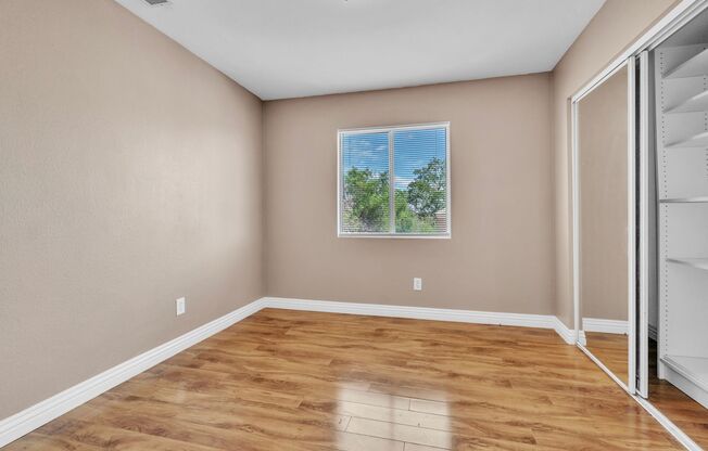 Spacious 4-Bedroom Home on Quiet Cul-de-Sac in Northwest Las Vegas