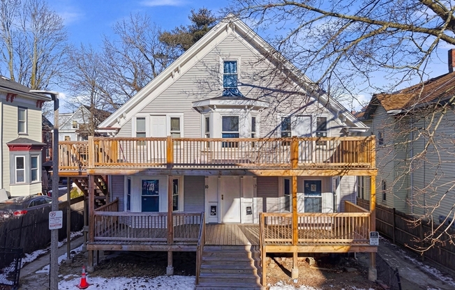 10 12 MICHIGAN AVE